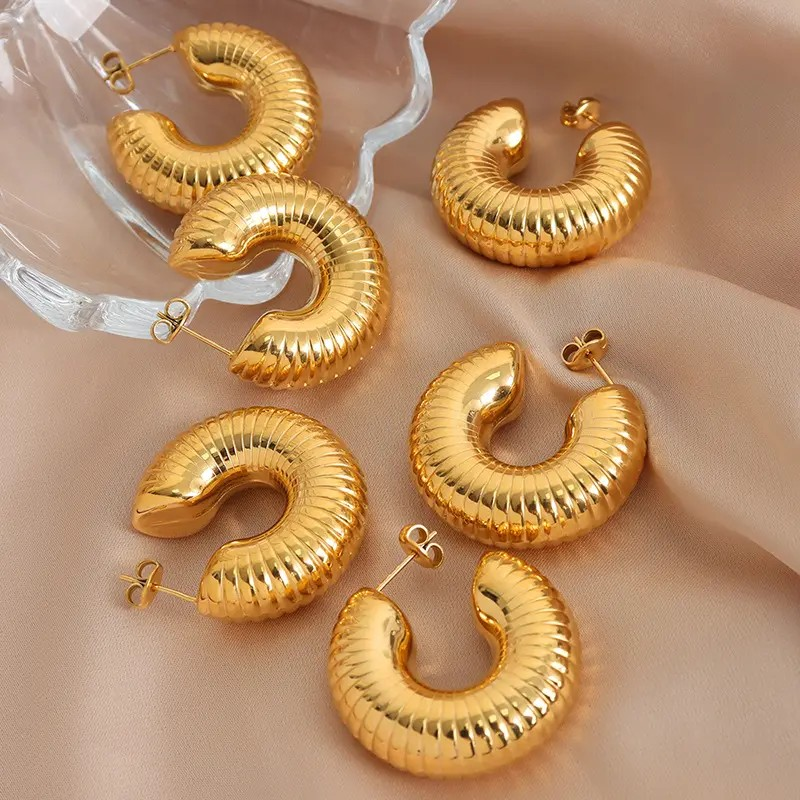 Twisted Chunky Hoops