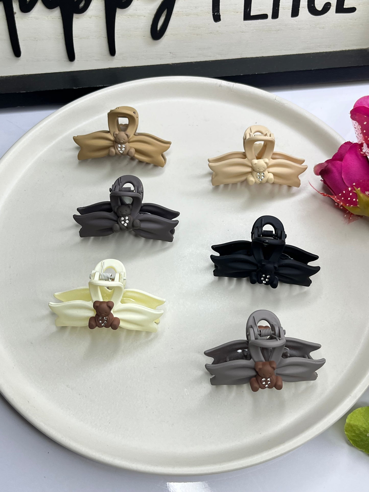 Bear Claw Clips ( Medium )