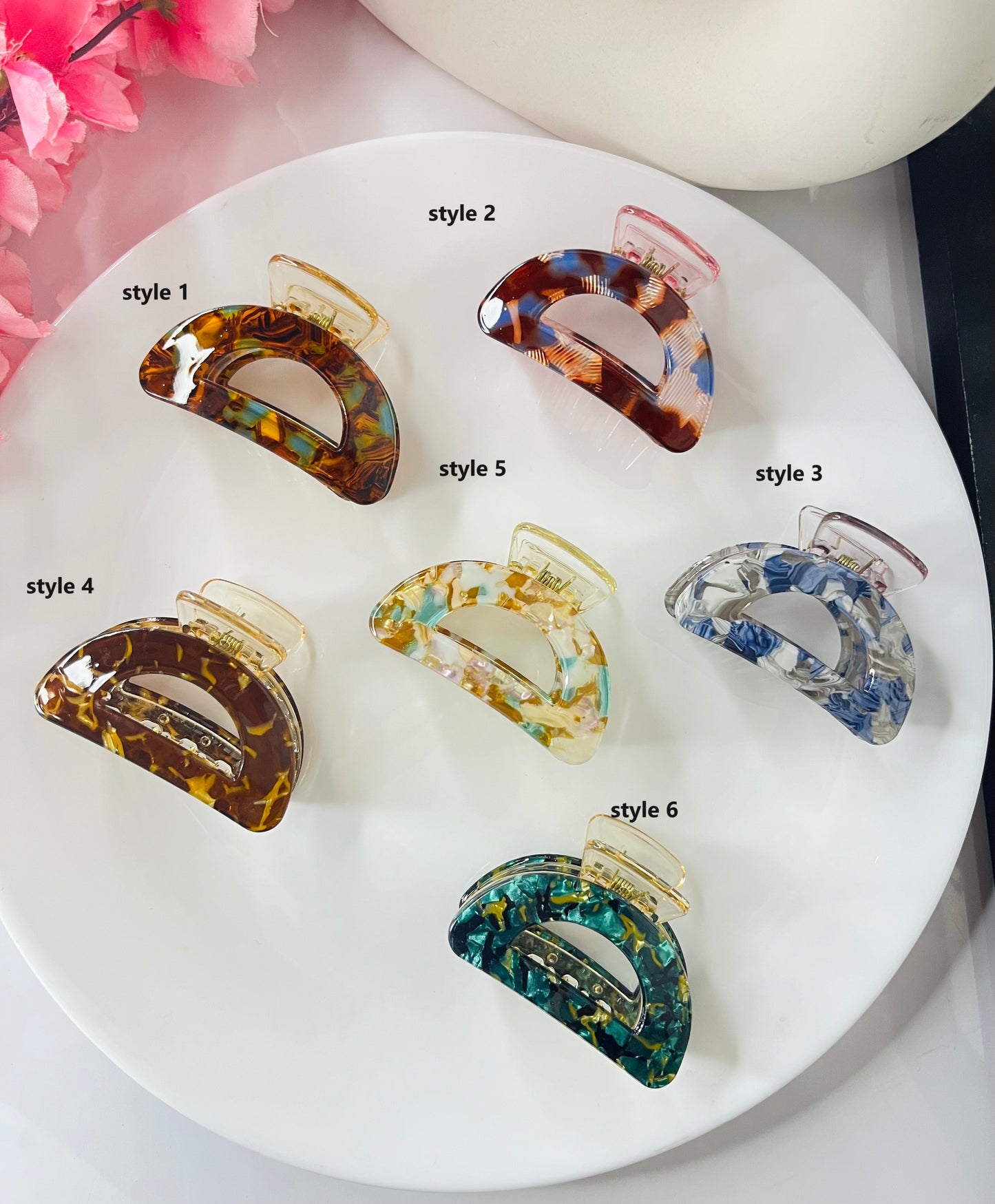 Acrylic Hair Claw Clip ( Medium)