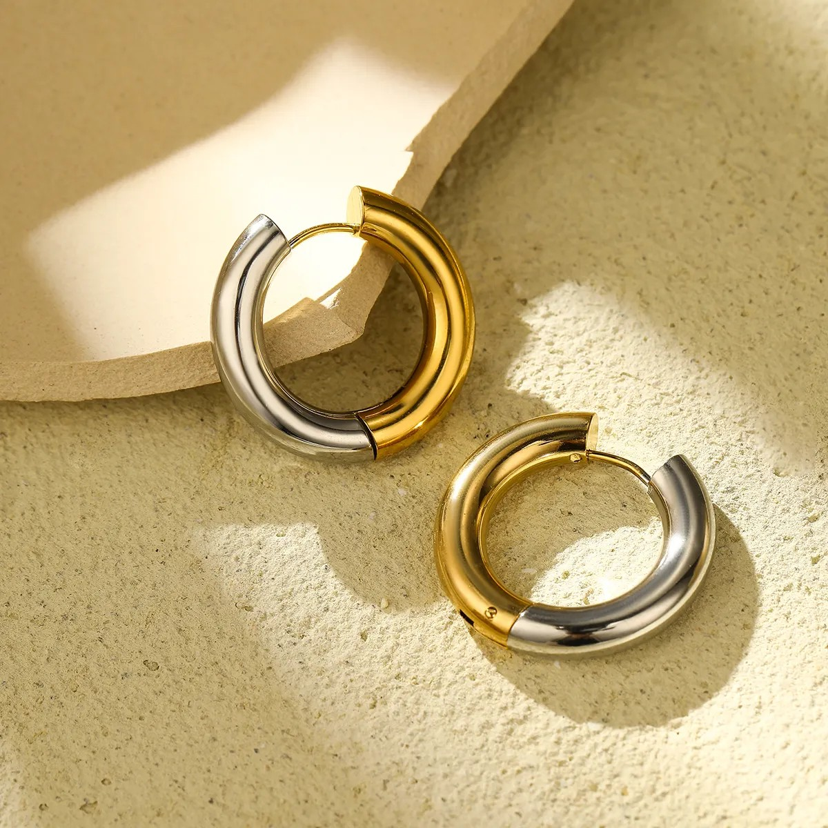 Dual Color Hoop