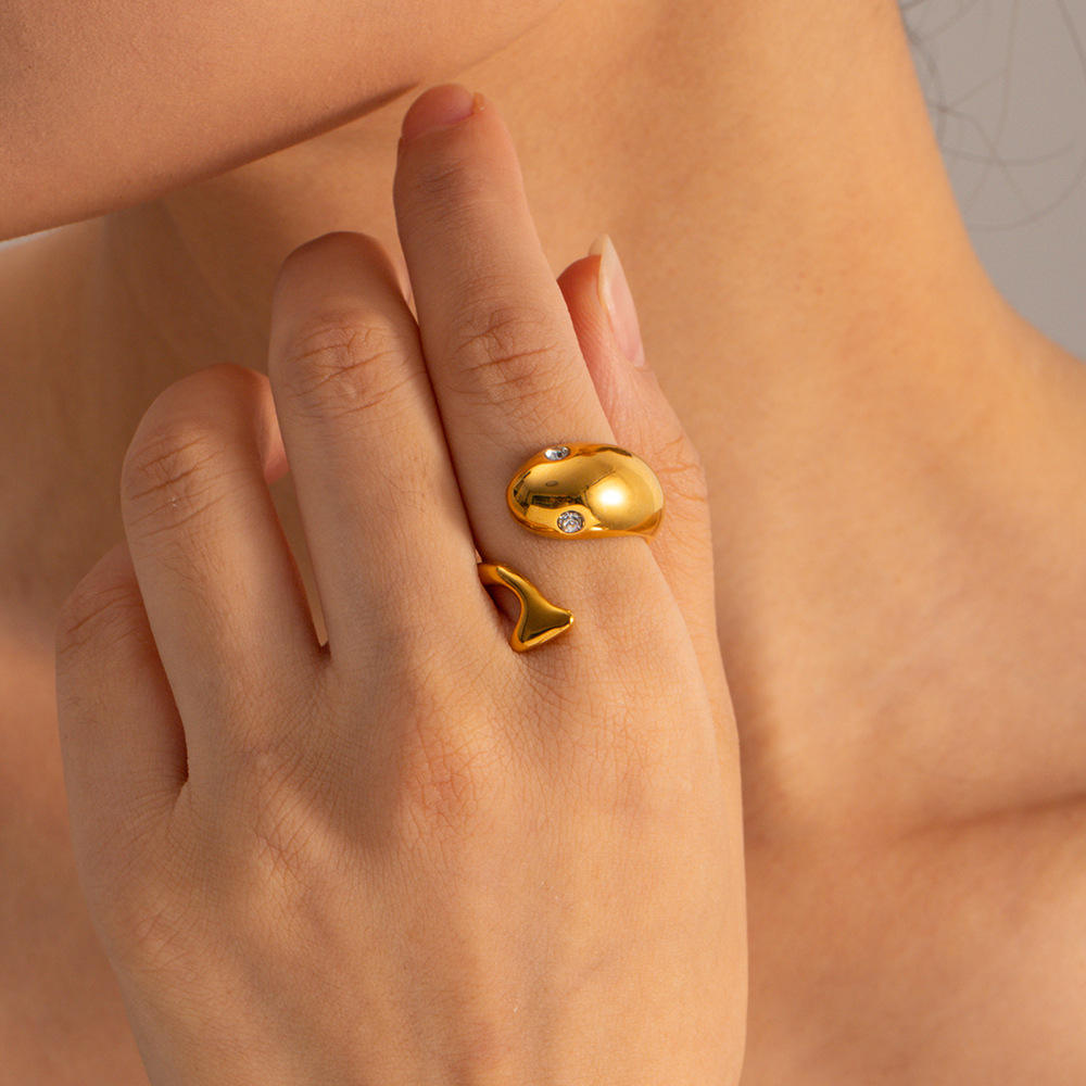 Dolphin Ring