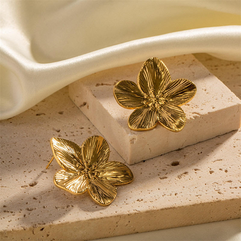 Floral Stud Earring