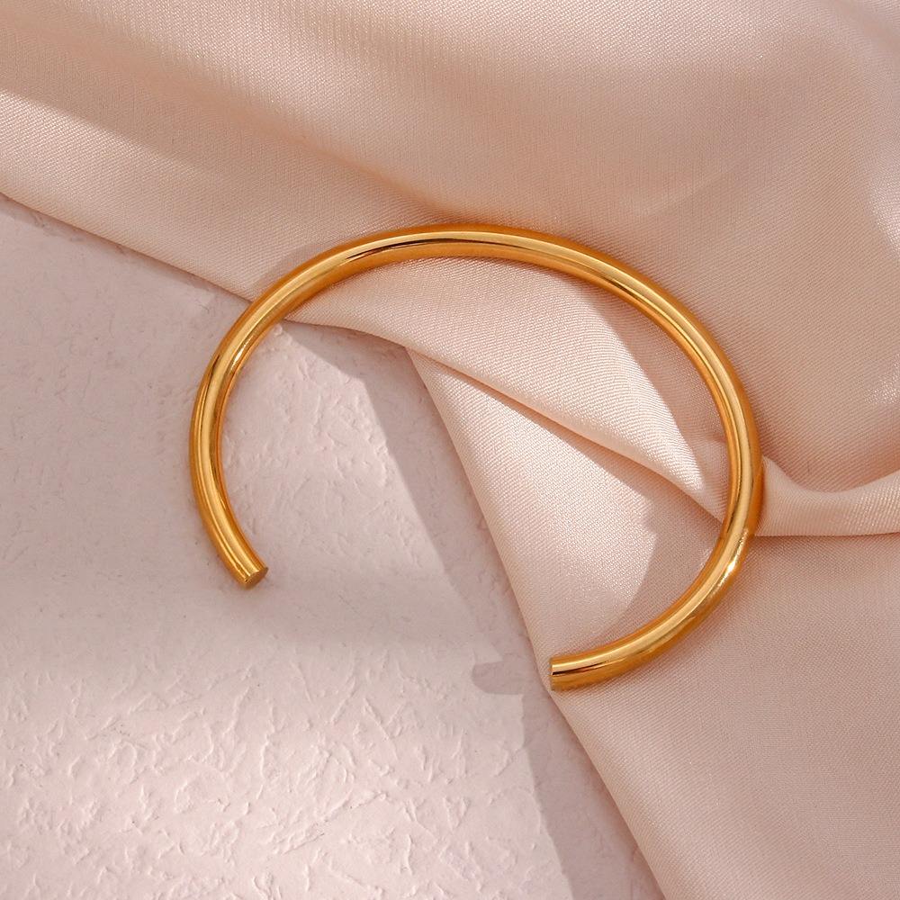 Slim Bangle Bracelet ( Big size )