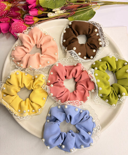 Pearl Scrunchies
