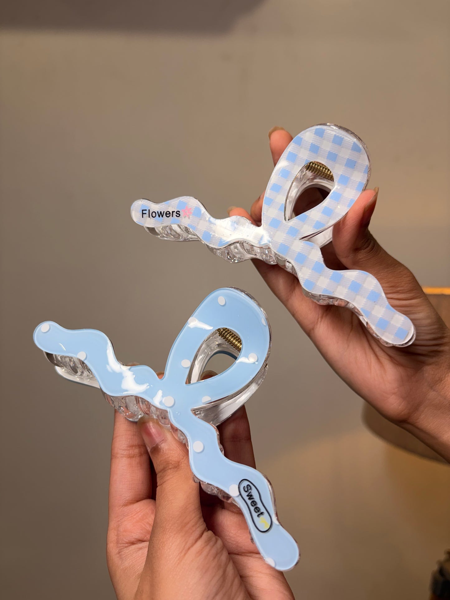 Cloudy Claw Clip ( Extra Large )