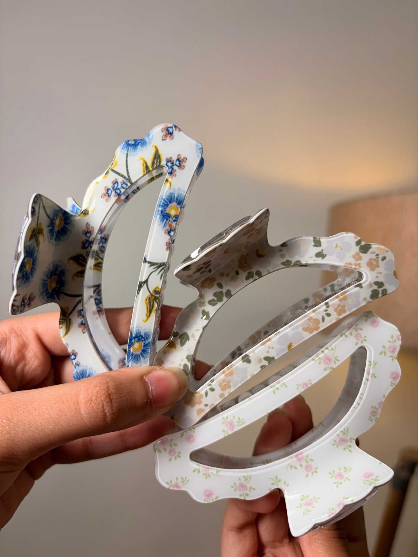 Bow Blitz Claw Clip ( Large )