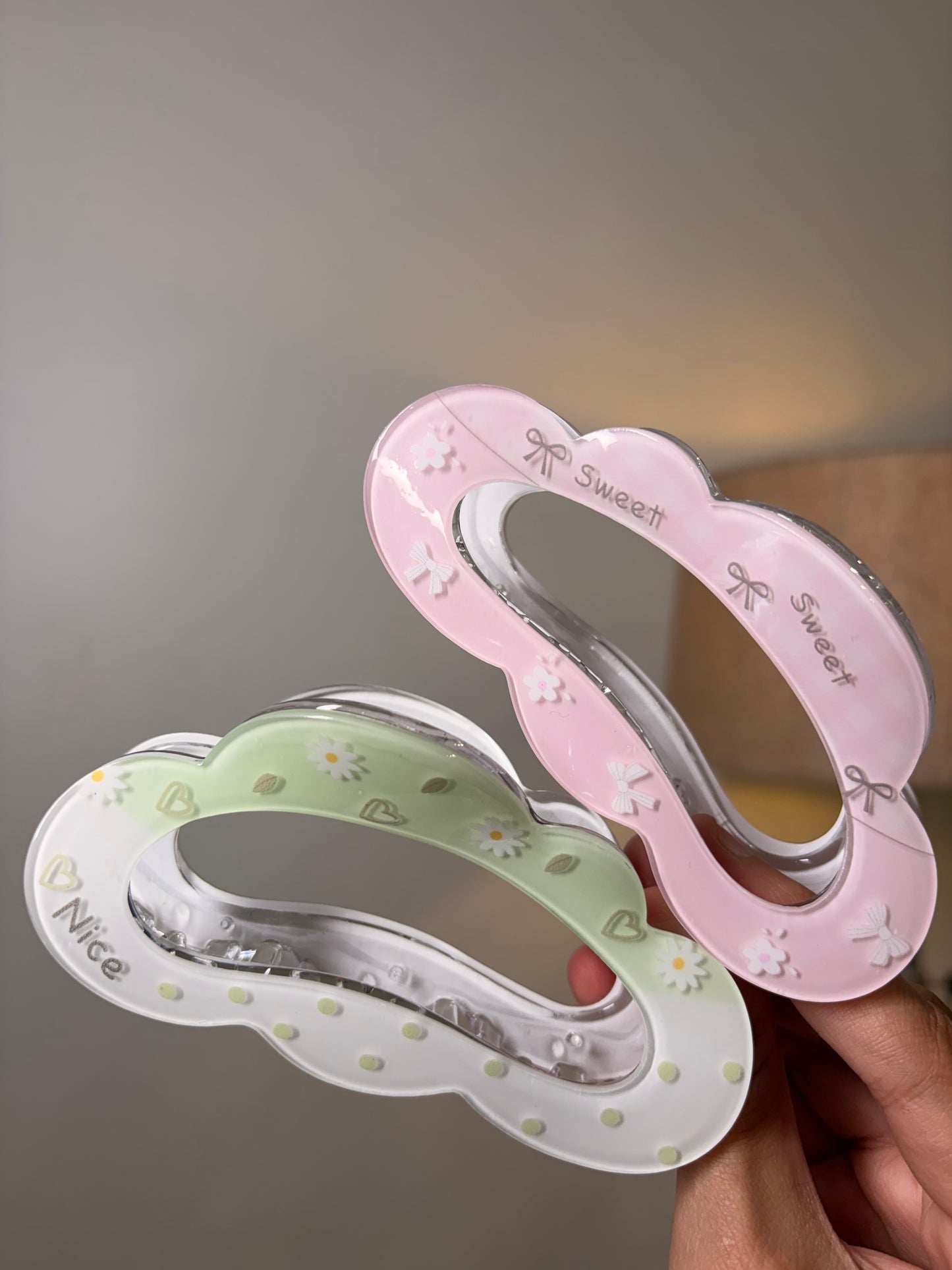 Cloudy Pop Claw Clip ( Extra Large )