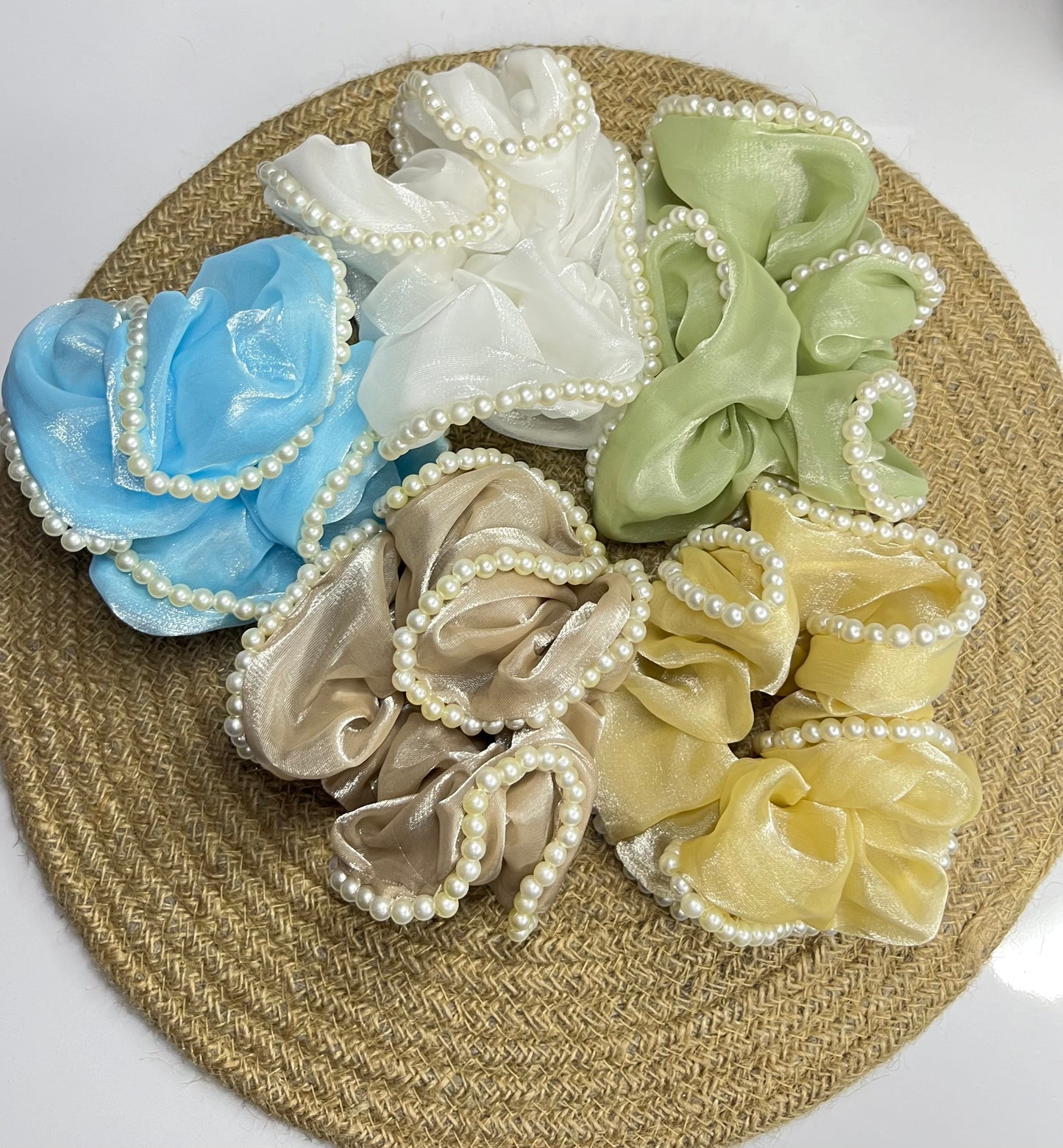 XXL Luxe Pearl Scrunchie