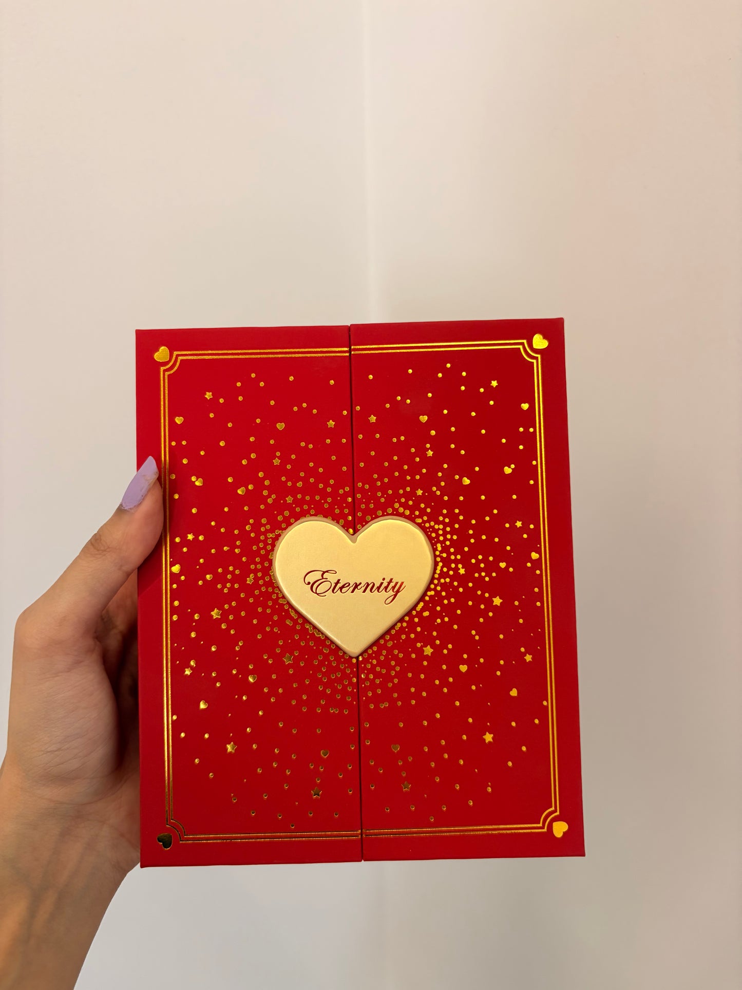 Red Premium Gift Box ( Jewelry not included )