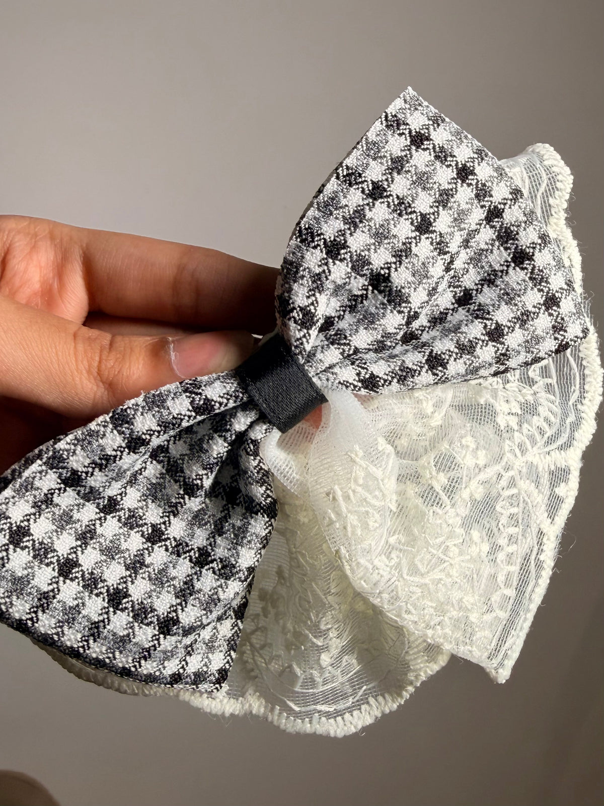 🎀 Bowtique (hair bow)