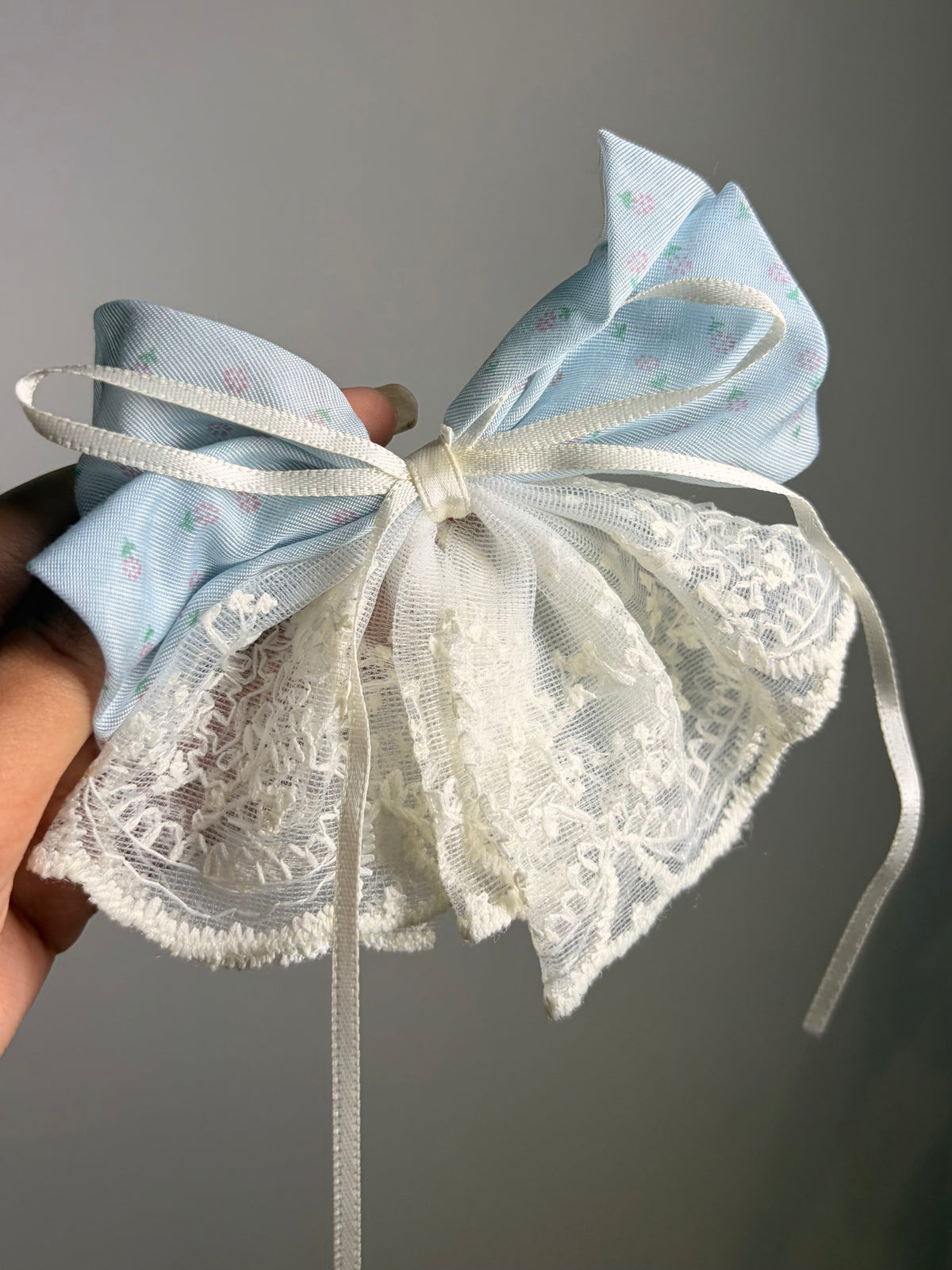 🎀 Ribbonelle (hair bow)