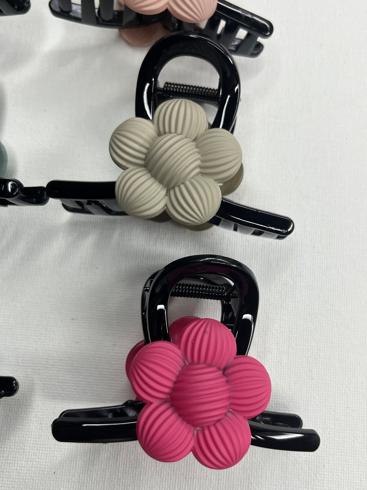 Daisy Hair Claw
