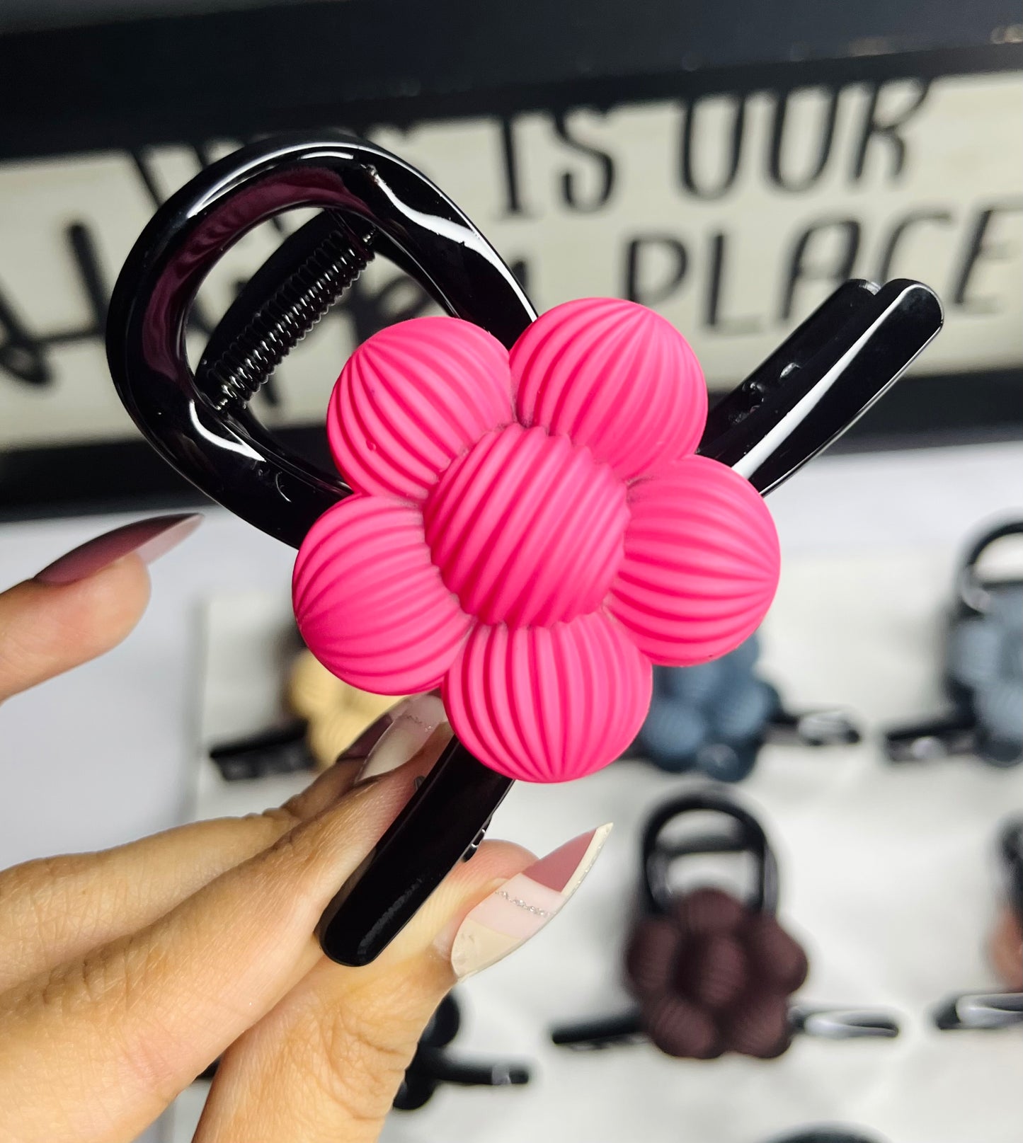 Daisy Hair Claw