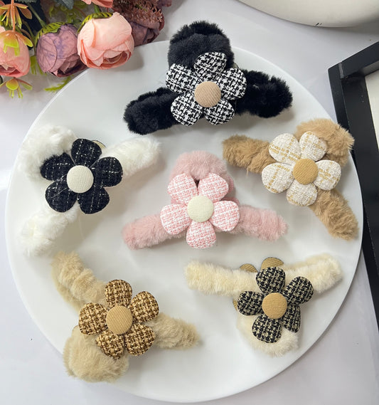 Fur Hair Claw ( Large )