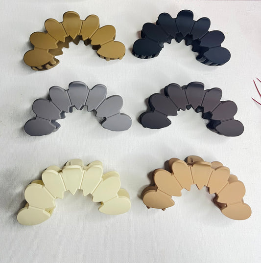 French Flower Petal Claw Clip ( Large )