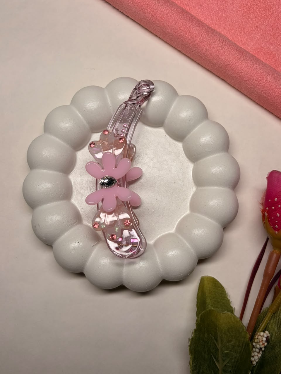 Petal Pop Mirchi Banana Clip