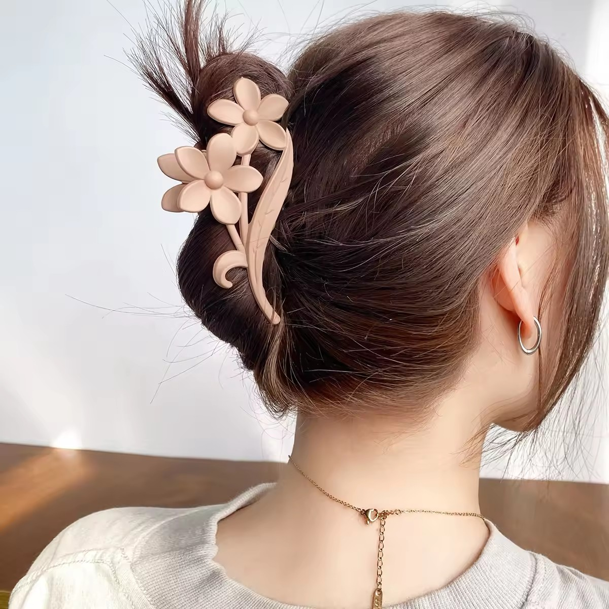 Matte Flower Hair Claw Large Size ( Random 2 pc )