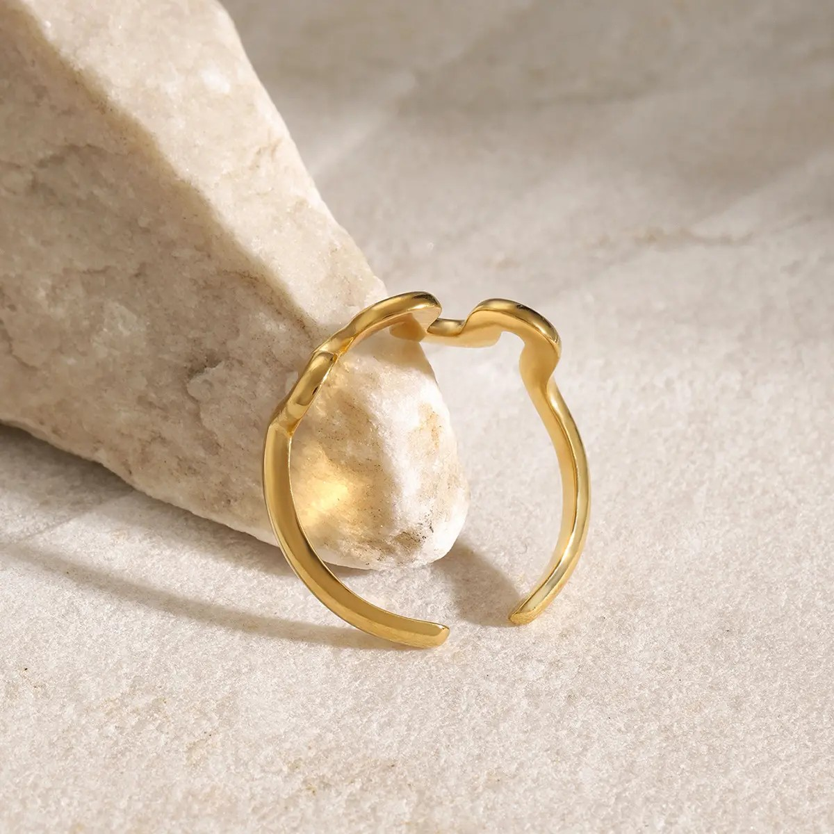 Wavy Ring